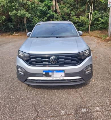 VOLKSWAGEN T-CROSS 1.0 200 TSI TOTAL FLEX COMFORTLINE AUTOMÁTICO